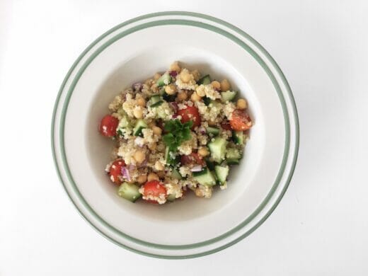 Kichererbsen-Quinoa-Avocado Salat